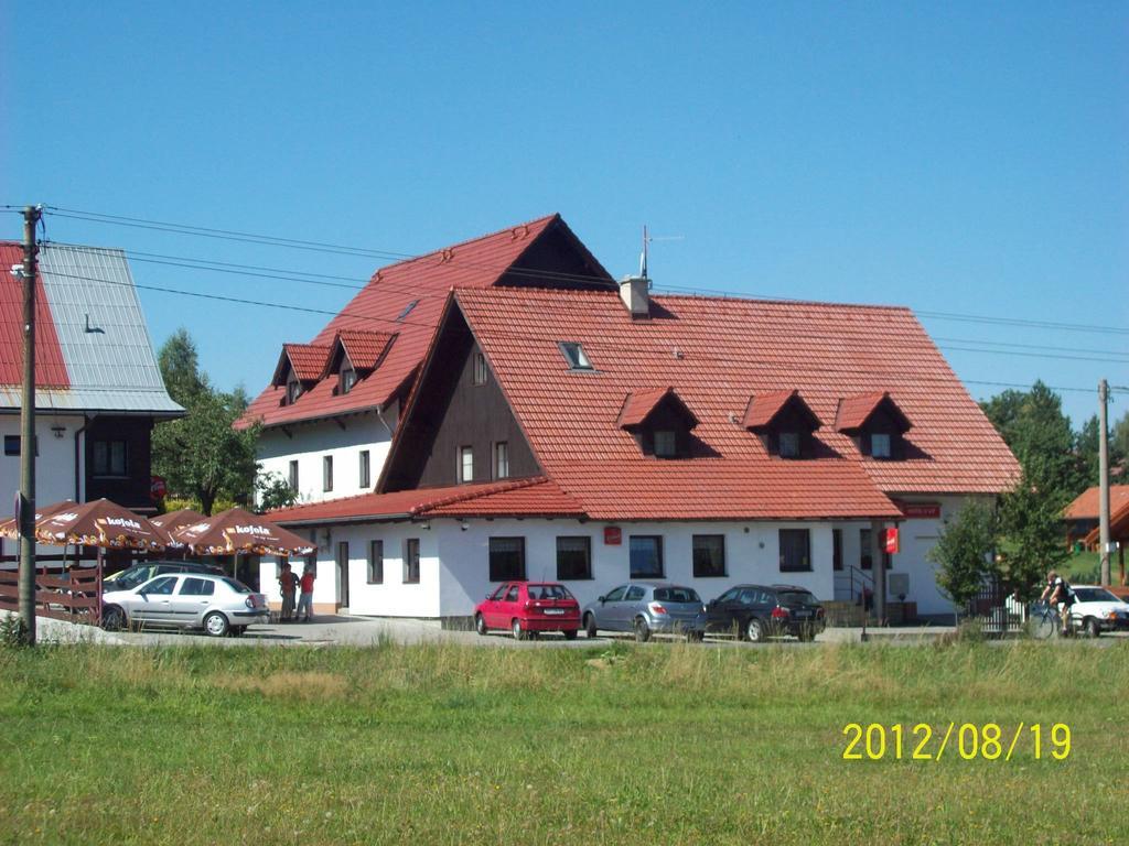 Hotel U Lip Trojanovice Frenštát pod Radhoštěm Exterior foto