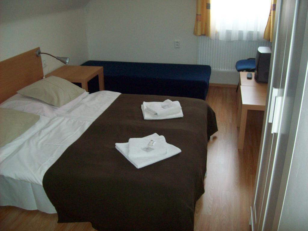Hotel U Lip Trojanovice Frenštát pod Radhoštěm Zimmer foto